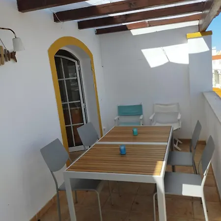 Cozy De Tavira Apartment